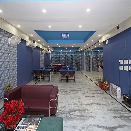 Oyo 576 Hotel Shree Kanta Residency 구르가온 외부 사진